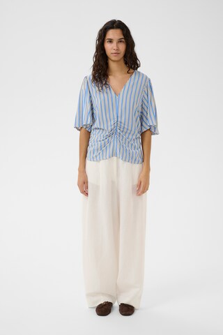 SOAKED IN LUXURY Bluse 'SLArjana' in Blau