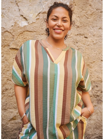 Zizzi - Blusa 'Fina' en marrón