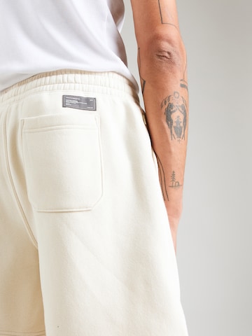Regular Pantalon Abercrombie & Fitch en beige