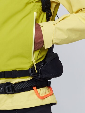 MAMMUT Outdoor jacket in Yellow