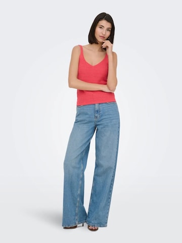 JDY Gebreide top 'JDYTROPICA S/L V-NECK TOP' in Rood