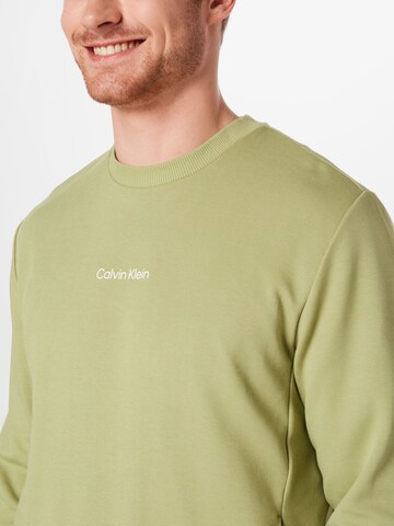Calvin Klein Regularen Majica | zelena barva
