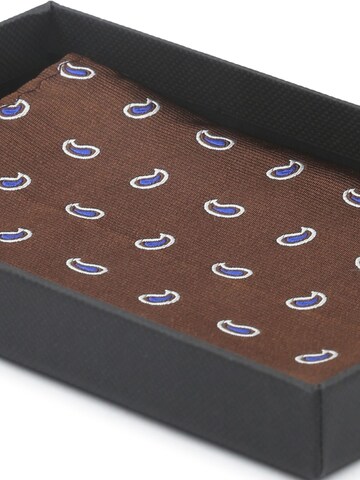 Suitable Pocket Square in Brown