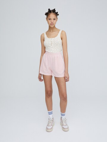 EDITED Regular Trousers 'Lois' in Pink