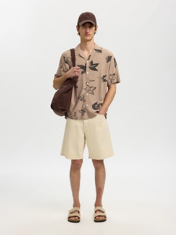 SELECTED Regular fit Button Up Shirt 'SLHTERRY' in Brown