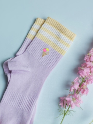 ooley Socks in Purple