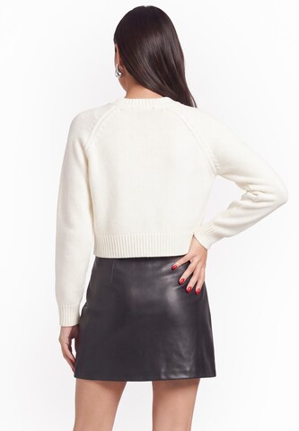 faina Pullover in Weiß