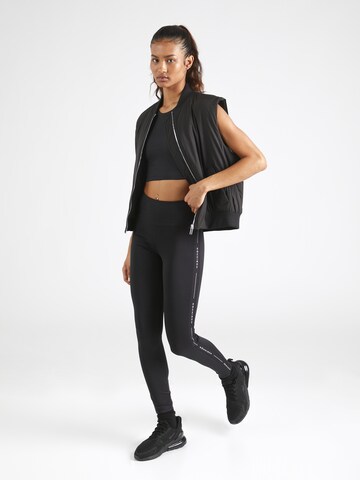 Röhnisch Skinny Workout Pants 'Kay' in Black