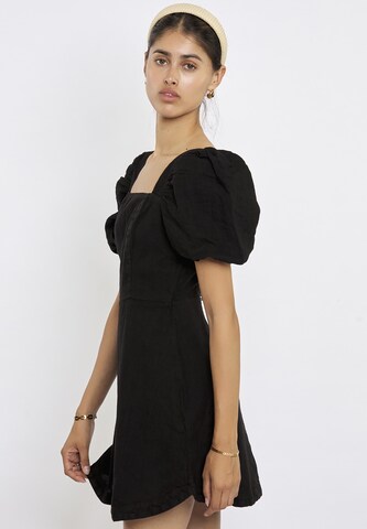 FRESHLIONS Sommerkleid 'Bella' in Schwarz