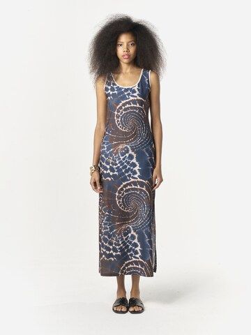 KOROSHI - Vestido em azul: frente