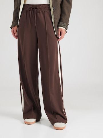 VILA Wide leg Pants 'VICLUA' in Brown: front
