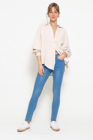 SASSYCLASSY Blouse in Beige