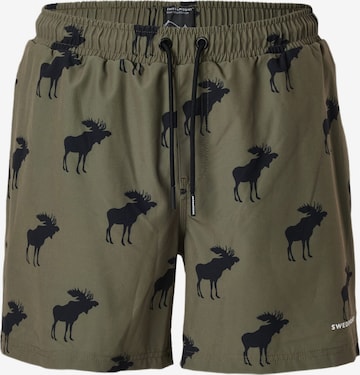 SWEDEMOUNT - Bermudas 'Forest' en verde: frente