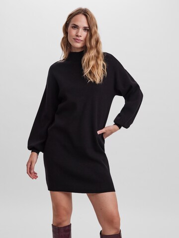 Robes en maille 'Nancy' VERO MODA en noir : devant