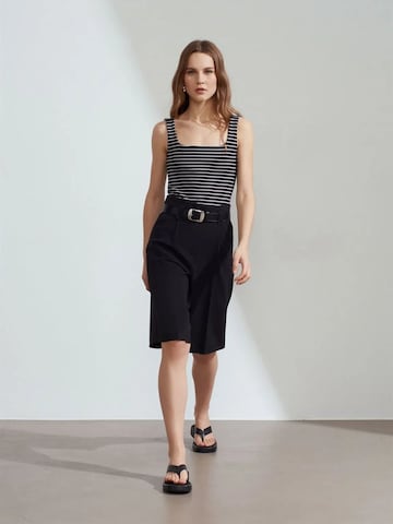 Dilvin - Blusa em preto