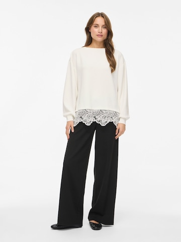 VILA Sweatshirt 'SIF' i hvid