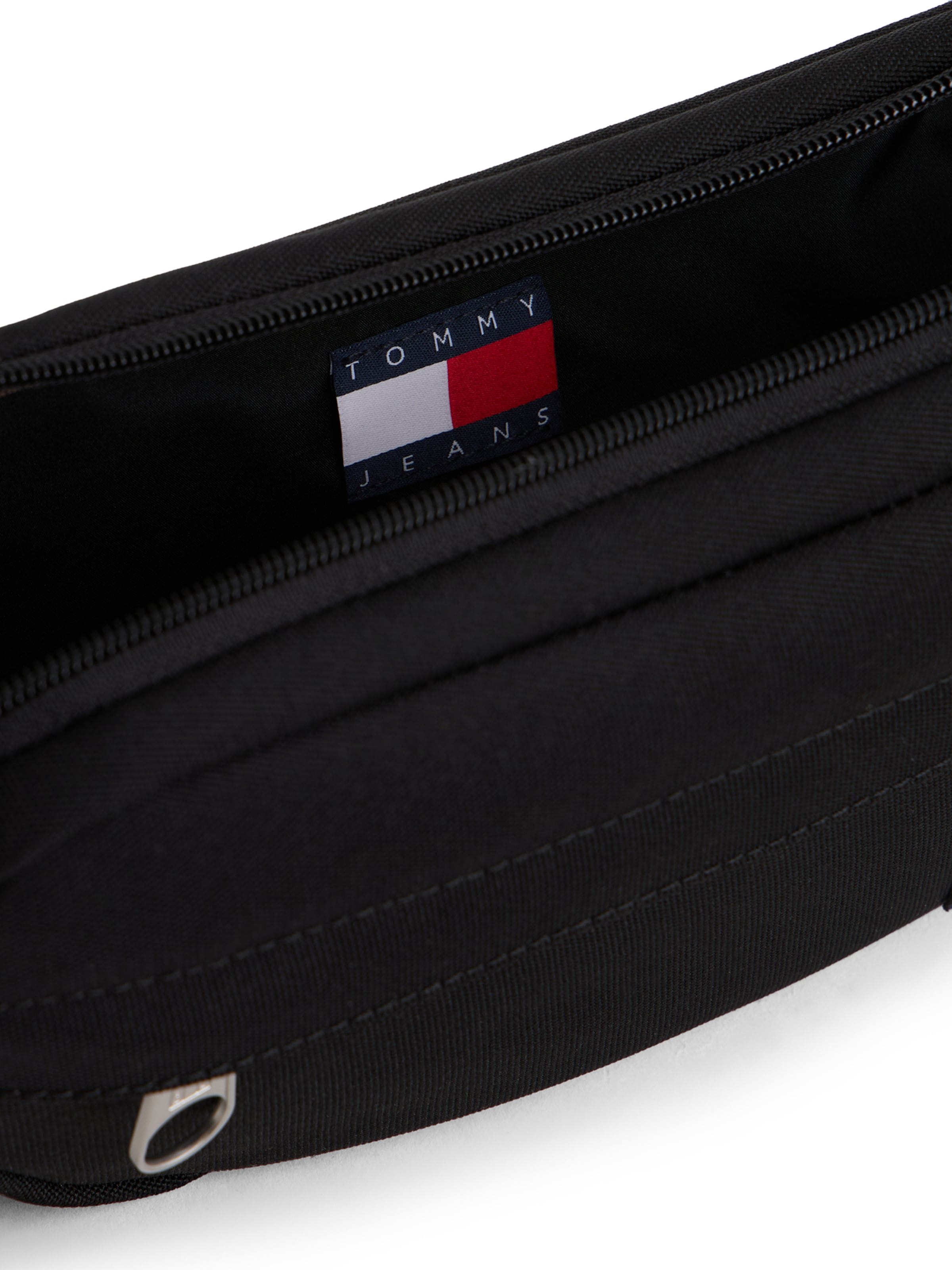 Tommy Jeans Поясная сумка 'Ess' в Черный