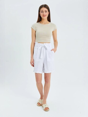 regular Pantaloni di MixRay in bianco