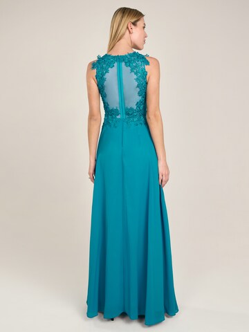 APART Evening Dress in Green: front