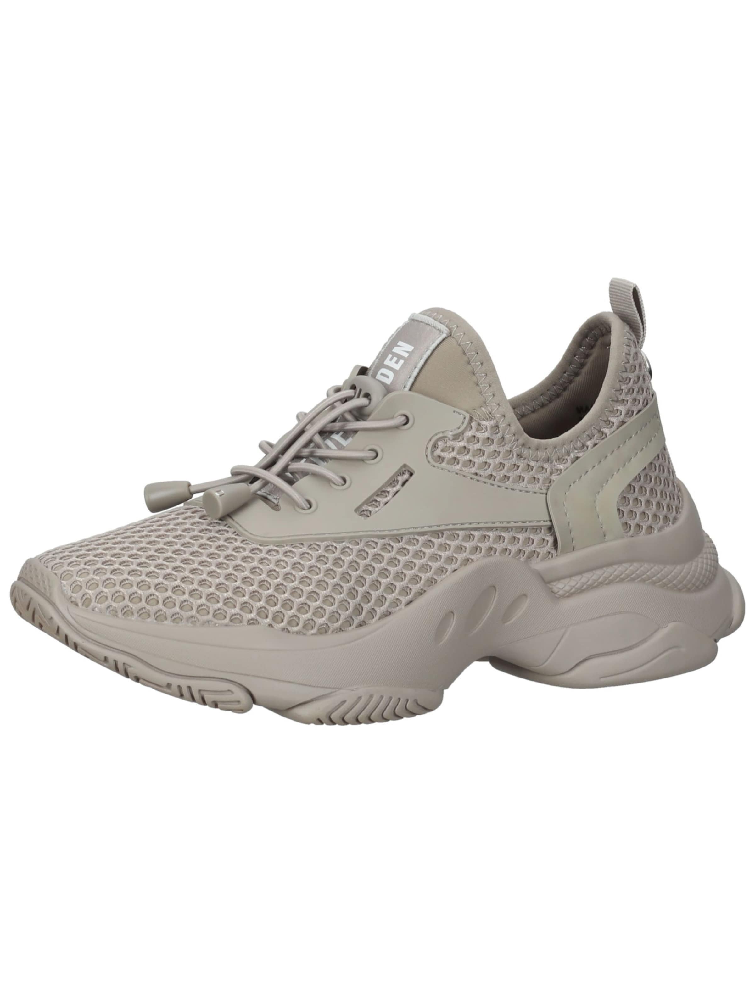STEVE MADDEN Platform trainers 'Mastery' in Beige: front