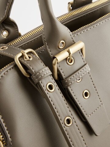 Next Handtasche in Braun