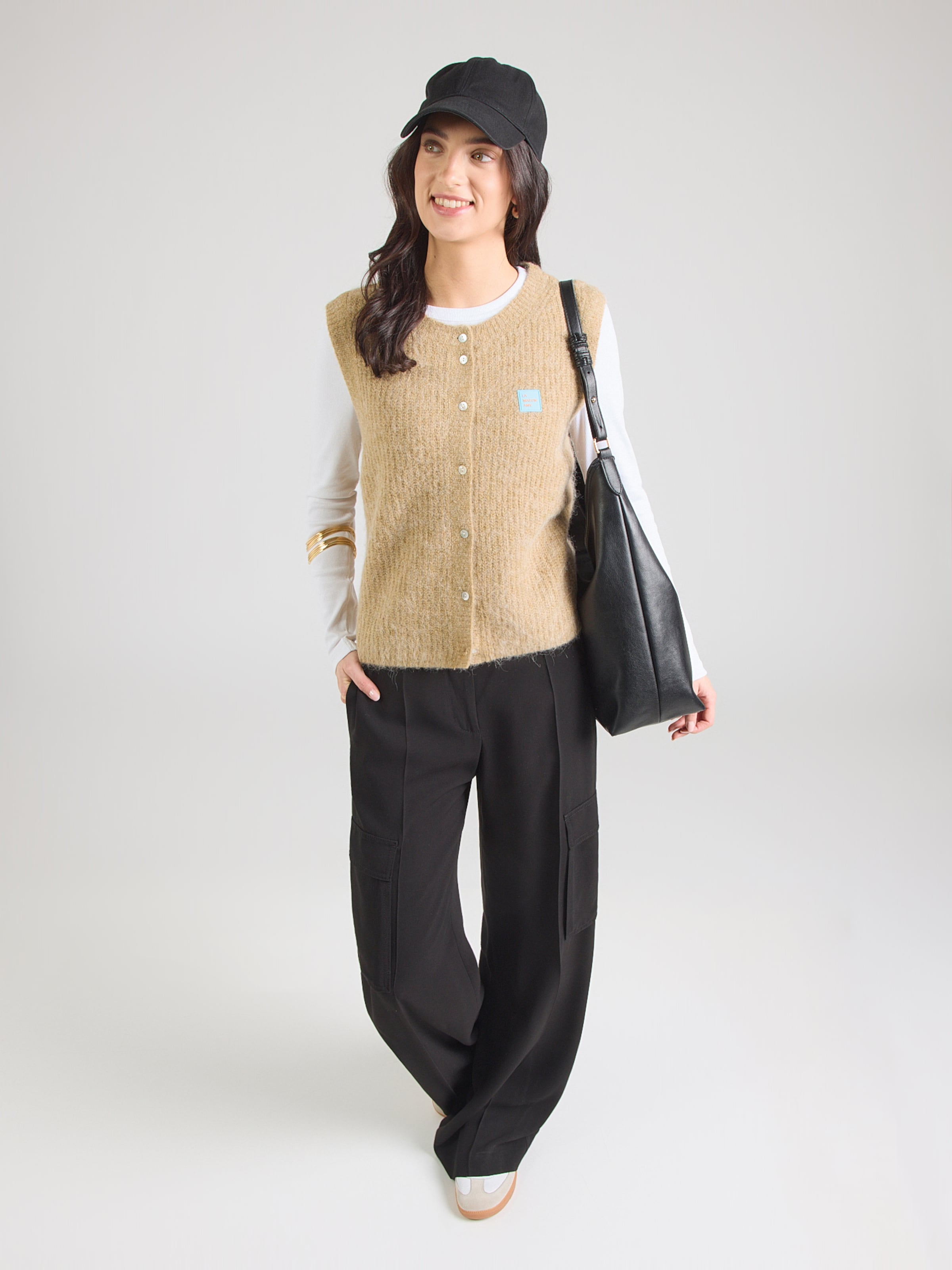 AMERICAN VINTAGE Knitted Vest 'EAST' in Camel | ABOUT YOU