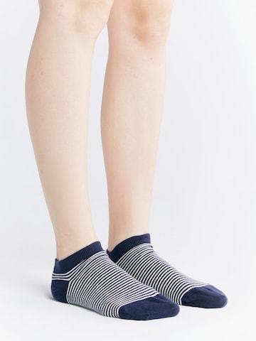 Albero Natur Füßlinge 'Bio-Baumwoll-Sneakersocken Unisex - 2er Pack'‌‌‌‌‌‌‌‌‌ in Blau: Vorderseite