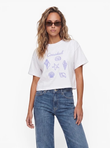 ONLY T-shirt 'ONLANNBEL' i vit: framsida