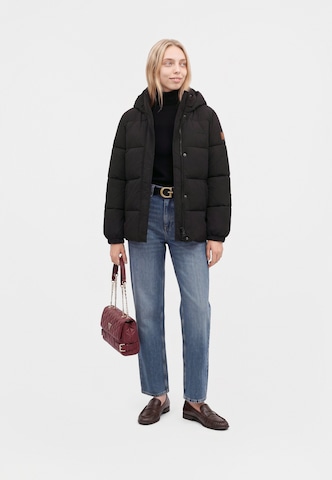 GUESS JEANS Vinterjakke i sort: forside
