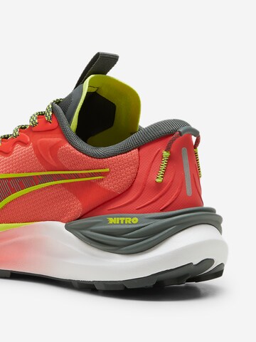 Chaussure de course 'Electrify NITRO 3' PUMA en rouge