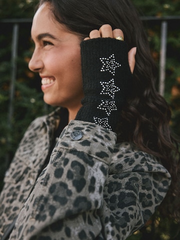 Scaldapolsi di Rockett St George in nero