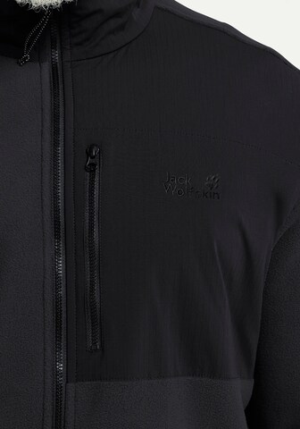 JACK WOLFSKIN Athletic Fleece Jacket in Black