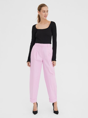 VERO MODA Tapered Bandplooibroek 'Aviaya' in Lila