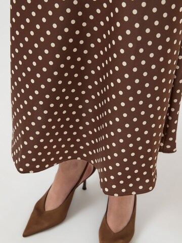 YAS Rok 'YASPella' in Bruin