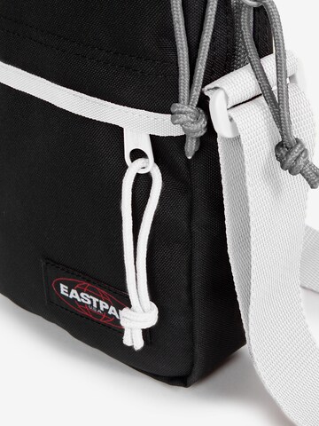 EASTPAK Taška cez rameno 'THE ONE' - Sivá