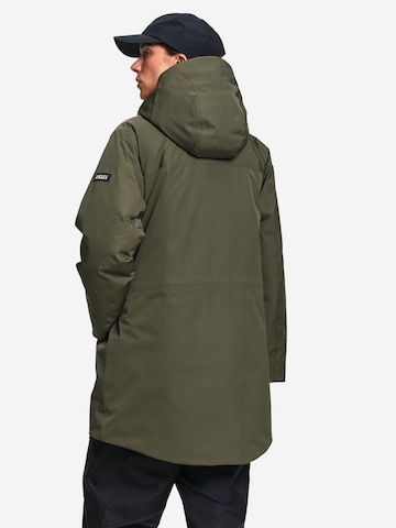 Parka mi-saison AIGLE en vert : derrière