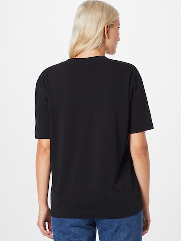 ARMEDANGELS - Camiseta 'Taraa' en negro