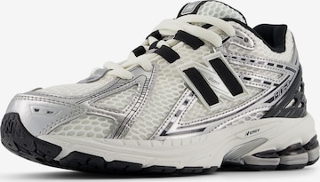 new balance Trainers '1906' in White: front