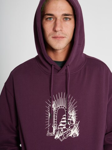 Volcom Sweatshirt in Purple