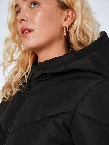 Manteau d’hiver 'Dalcon' Noisy may en noir