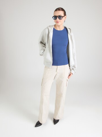 GAP Μπλουζάκι σε μπλε