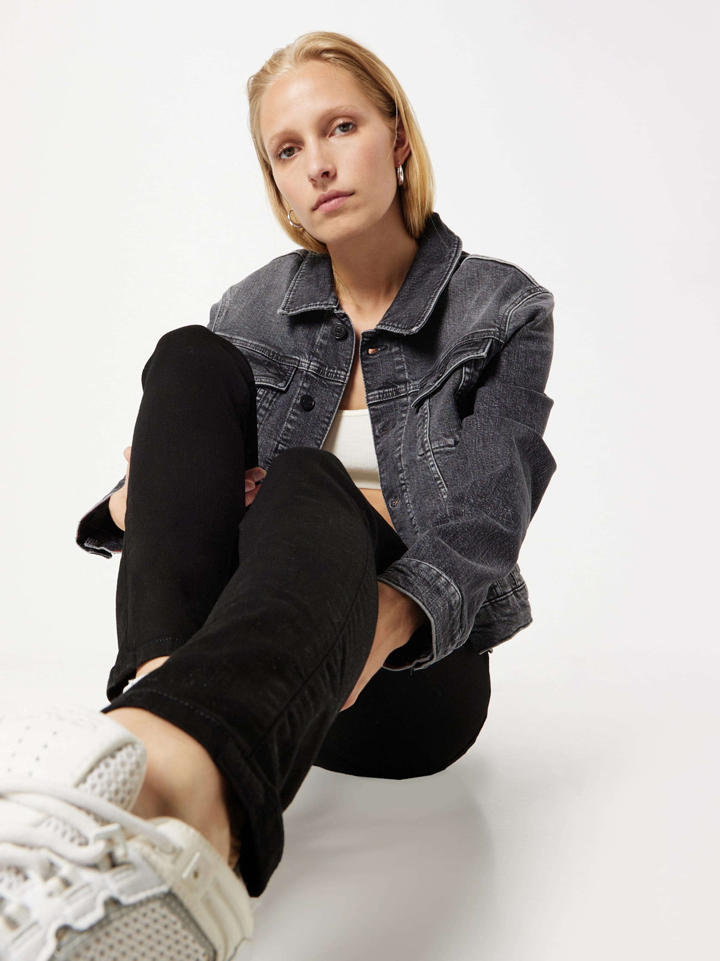 Tommy jeans about sale you
