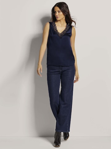 MADELEINE Top in Blauw