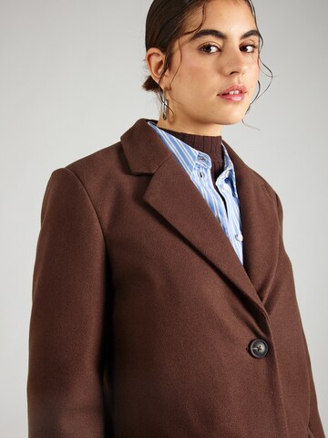 Manteau mi-saison 'VISOLO' VILA en marron