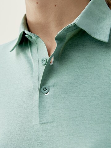 Born Living Yoga Performance shirt 'Open' in Green