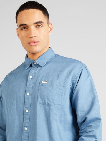 Coupe regular Chemise 'LEAD' WRANGLER en bleu