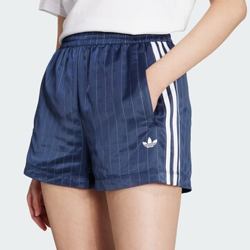 ADIDAS ORIGINALS Loosefit Broek in Blauw