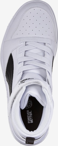 Sneaker 'Rebound V6' di PUMA in bianco