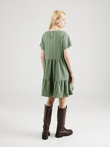 Rochie de la Eight2Nine pe verde