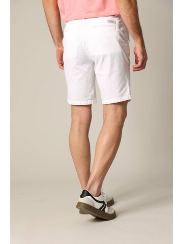 Coupe slim Pantalon 'Mathy' Deeluxe en blanc